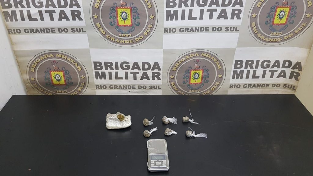 3º BPChoque prende indivíduo por tráfico de drogas na Vila Rodrigues