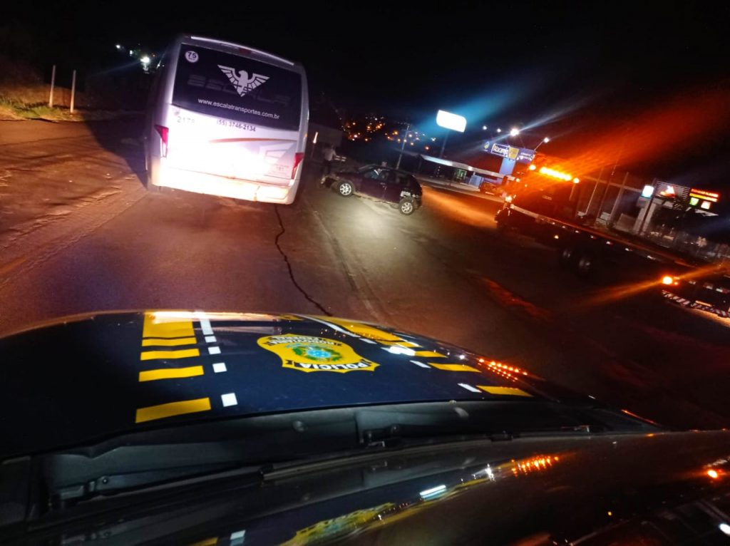 Colisão entre carro e micro-ônibus resulta em um morto em Frederico Westphalen