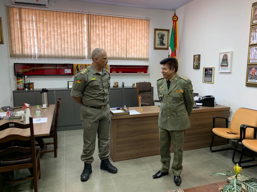 Tenente Coronel Eriberto se aposenta da BM após 35 anos de serviços prestados
