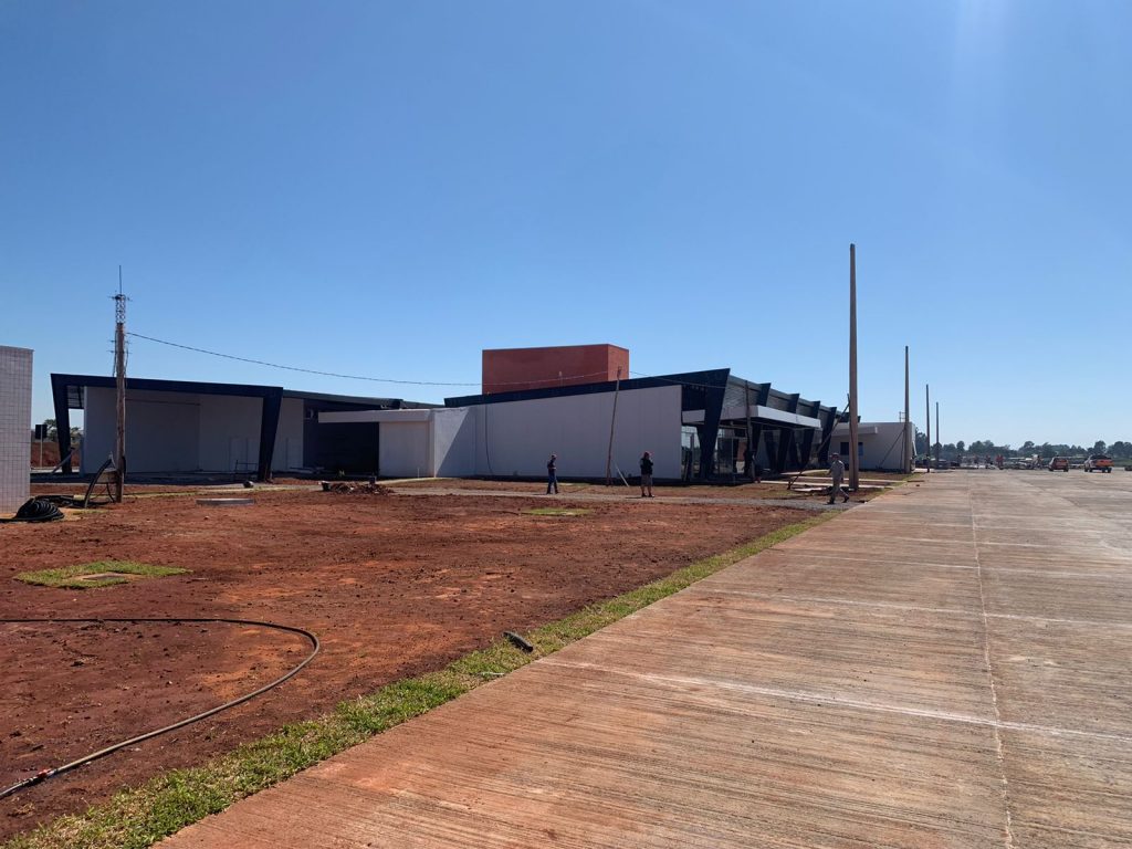 Aeroporto tem cercamento provisório concluído e liberação depende da homologação dos PAPI's