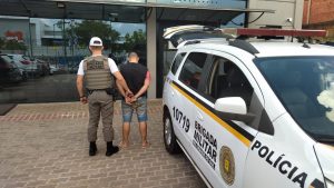Brigada Militar prende indivíduo no bairro São Bento com veículo furtado