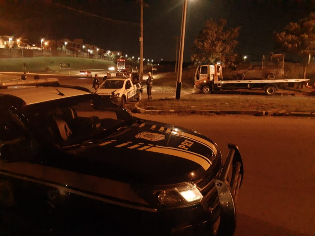 Guarda de Trânsito e PRF realizam fiscalização na BR-285 em Passo Fundo