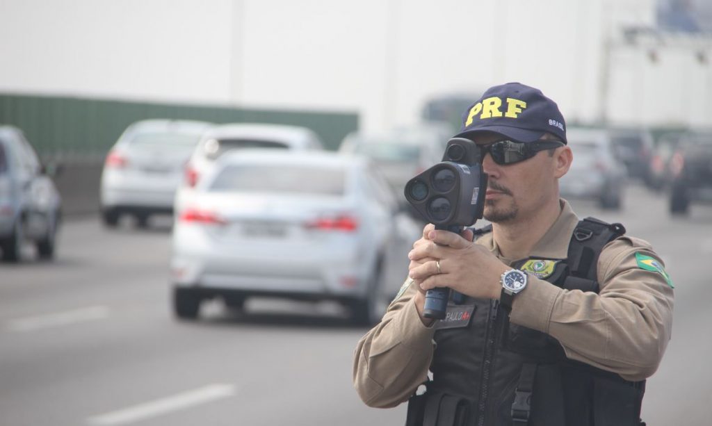 Carnaval: PRF prevê aumento no trânsito nas rodovias da região a partir da tarde desta sexta-feira