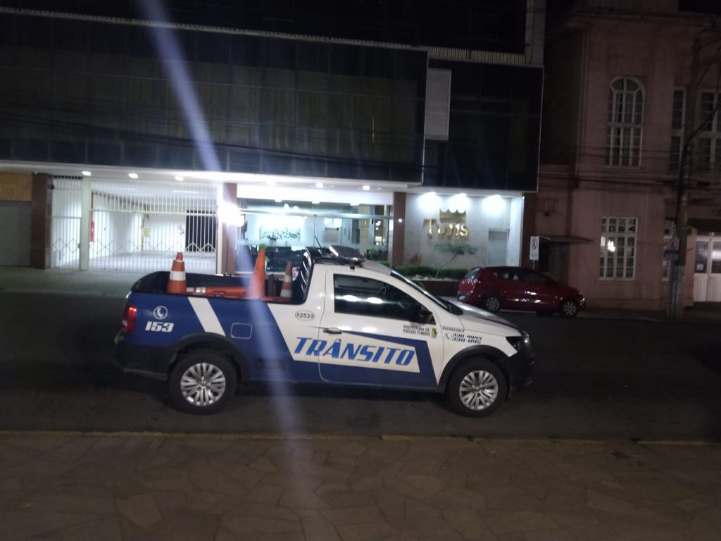 Guarda de Trânsito e BM recolhem 11 CNHs durante fiscalização em Passo Fundo