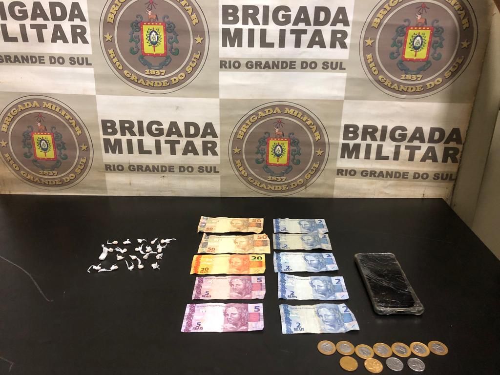 3º BPChoque prende dois indivíduos por tráfico de drogas na Donária