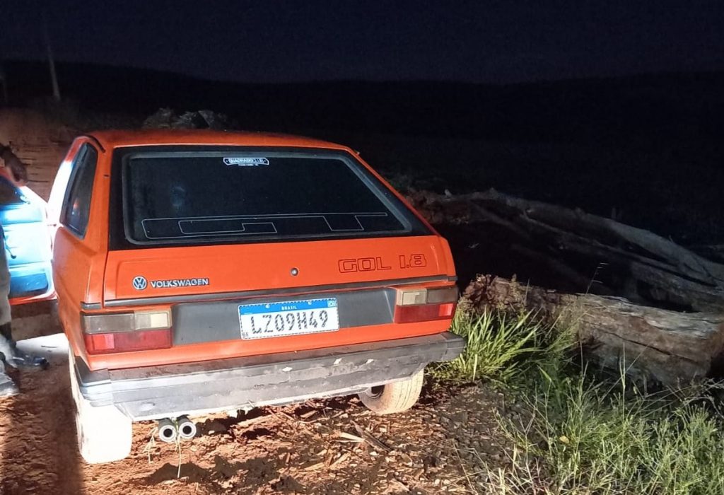 Veículo Gol em situação de furto é localizado pela BM no interior de Passo Fundo