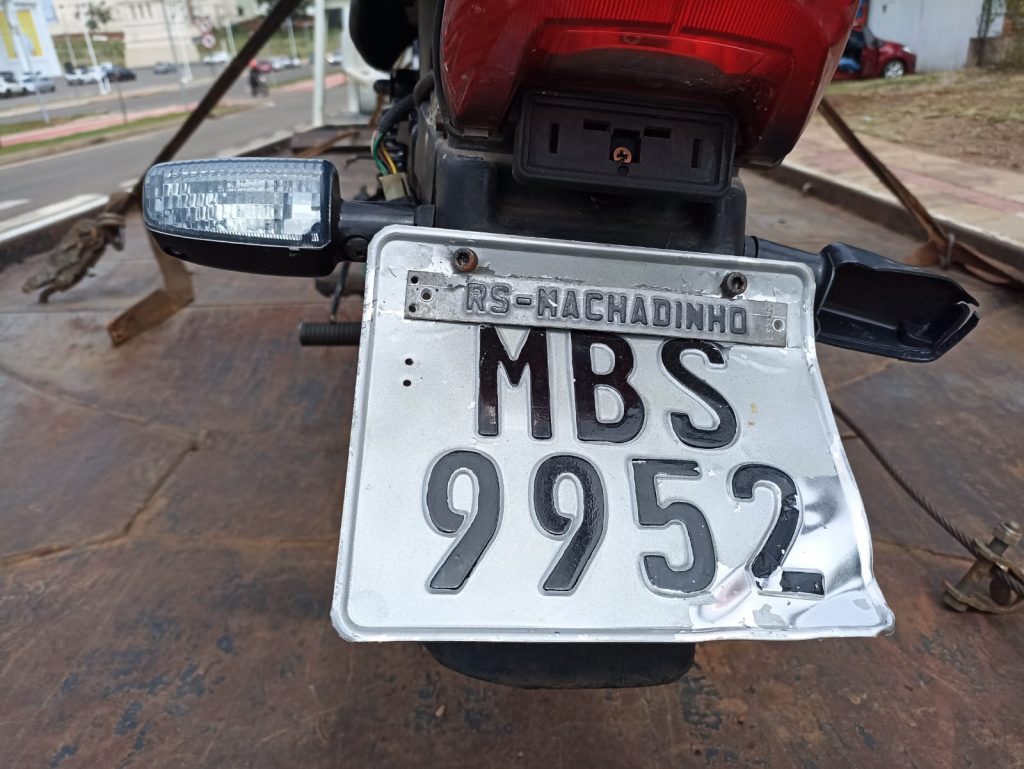 BM prende homem e apreende menor com moto adulterada na São Luiz Gonzaga
