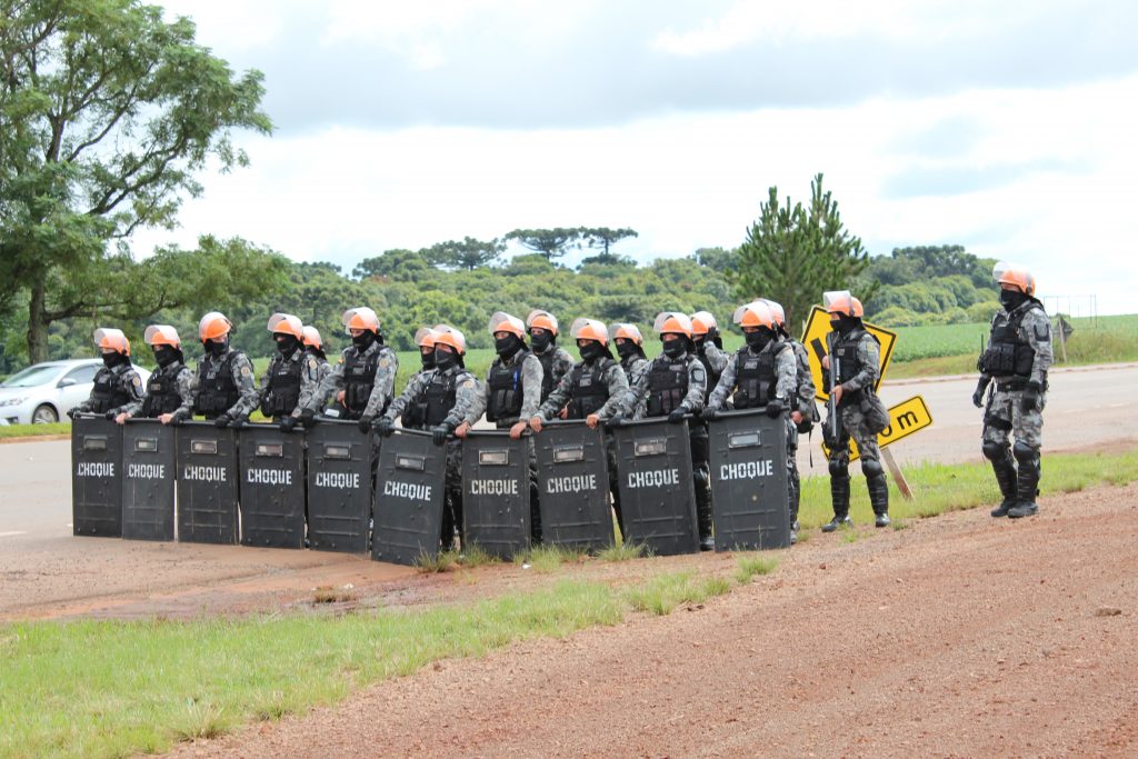 3° BPCHOQUE REALIZA AÇÕES PREVENTIVAS PARA GARANTIR A SEGURANÇA DE TORCEDORES NA FINAL DO CAMPEONATO GAÚCHO 2022