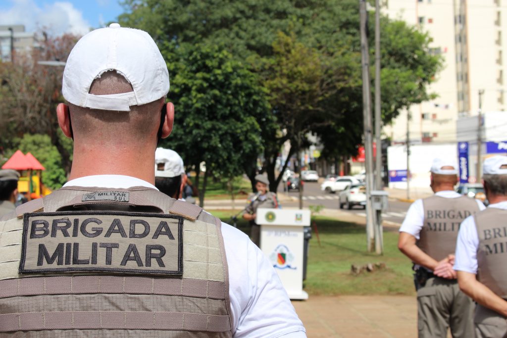 Em intervalo de 12 horas, BM prende quatro homens com mandados de prisão em Passo Fundo