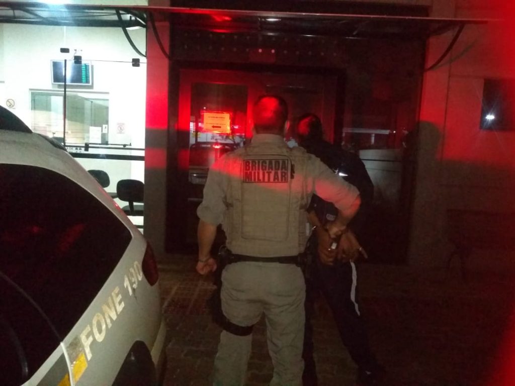 BM prende foragido no bairro Petrópolis