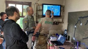 Brigada Militar faz cerco a suspeitos de assalto a banco em Santana da Boa Vista