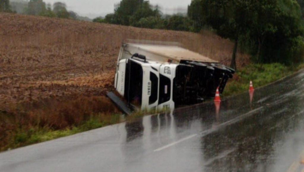 ERS 324 registra dois acidentes entre Passo Fundo e Marau