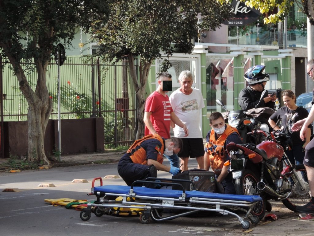 Invasão de preferencial resulta em motogirl ferida na vila vergueiro