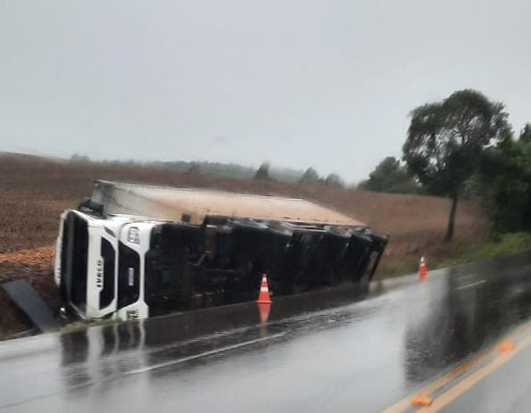ERS 324 registra dois acidentes entre Passo Fundo e Marau