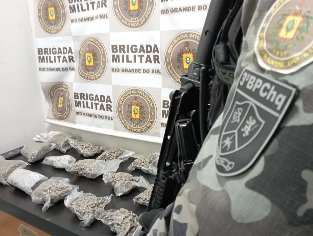 3º BPChoque prende mulher por tráfico de drogas no Valinhos