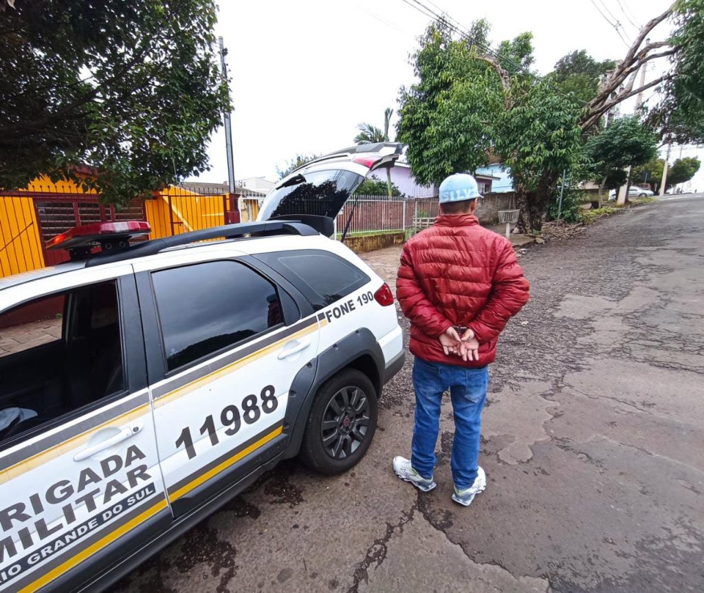 Veículo furtado é recuperado e suspeito do furto é preso no Independente