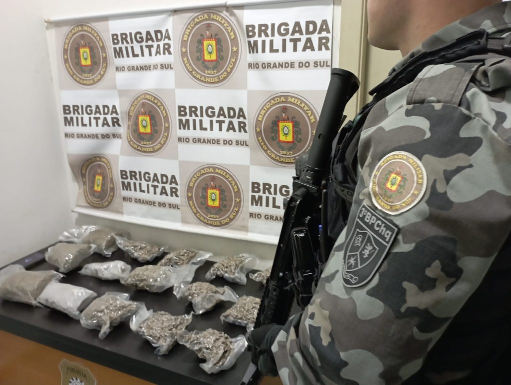 3º BPChoque prende mulher por tráfico de drogas no Valinhos