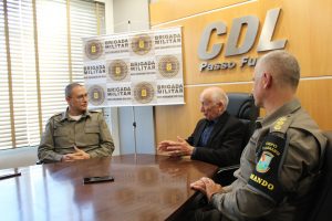 Comando da Brigada Militar se reúne na CDL Passo Fundo