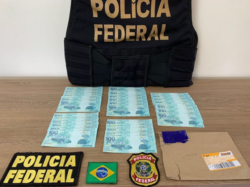 Polícia Federal prende homem e apreende R$ 3 mil em dinheiro falso no Bairro Vera Cruz
