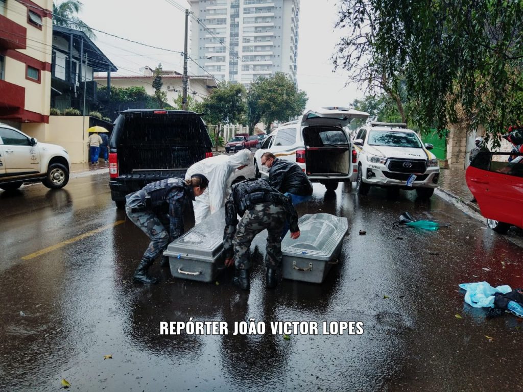 Dois assaltantes são mortos após confronto com a Brigada Militar em Passo Fundo