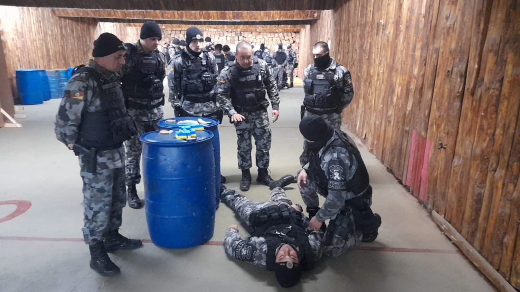 Águias: Força Tática realiza instruções no quartel do 3°RPMon