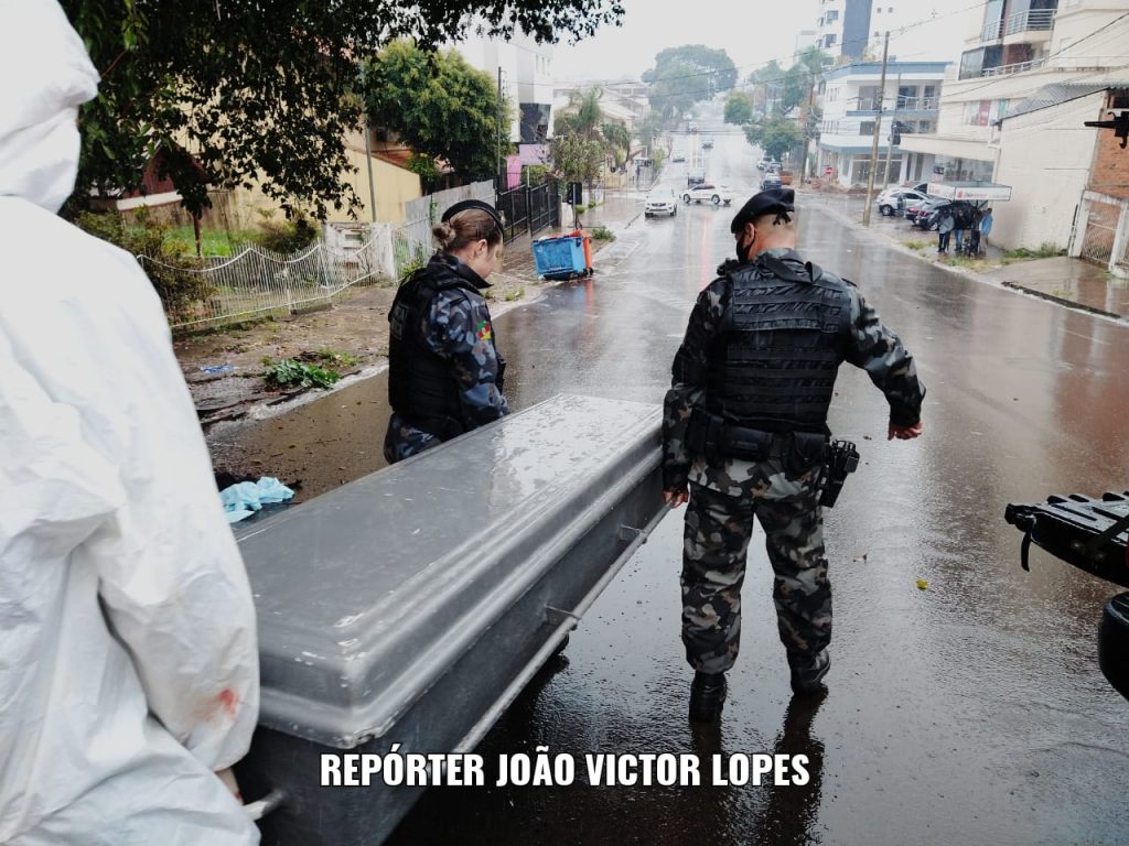 Dois assaltantes são mortos após confronto com a Brigada Militar em Passo Fundo