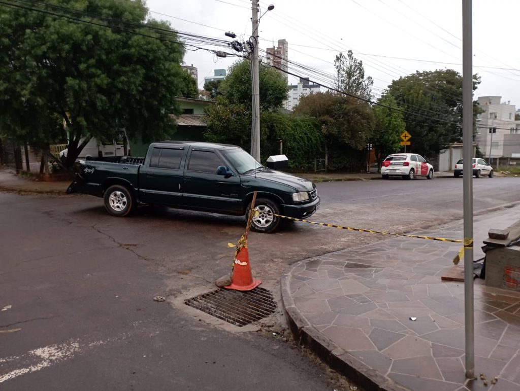 Colisão de veículos deixa um ferido na Vera Cruz