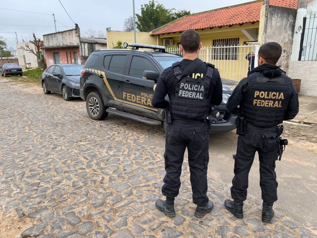 Polícia Federal deflagra operação para reprimir o contrabando de mercadorias do Uruguai