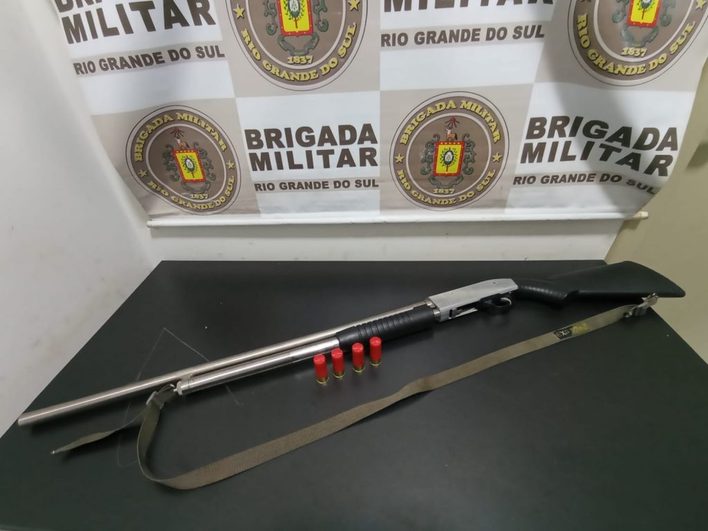 Espingarda utilizada durante tentativa de assalto em Bela Vista foi roubada em Burro Preto