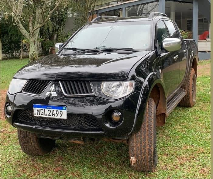 Criminosos invadem casa e furtam caminhonete em Passo Fundo
