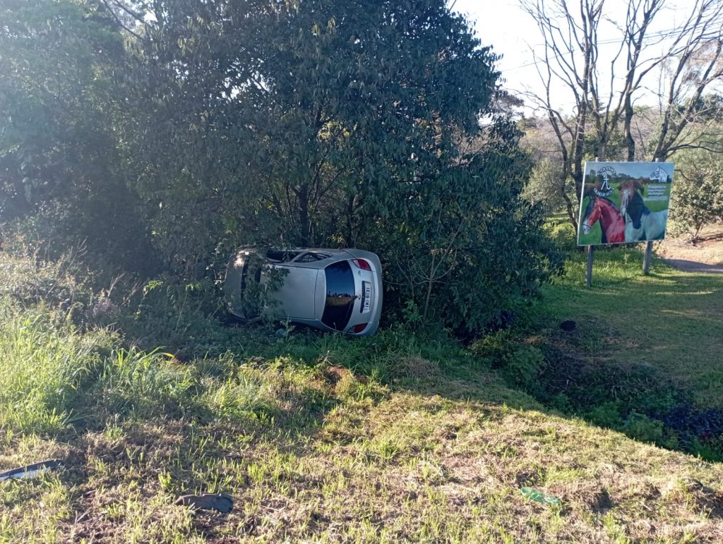 Colisão entre dois veículos deixa criança ferida na ERS 324 em Passo Fundo