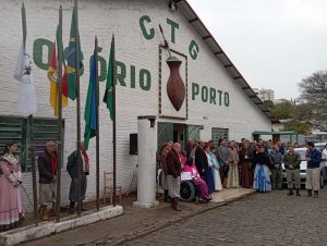 Café de Chaleira e porco à pururuca foram os destaques do CTG Osório Porto
