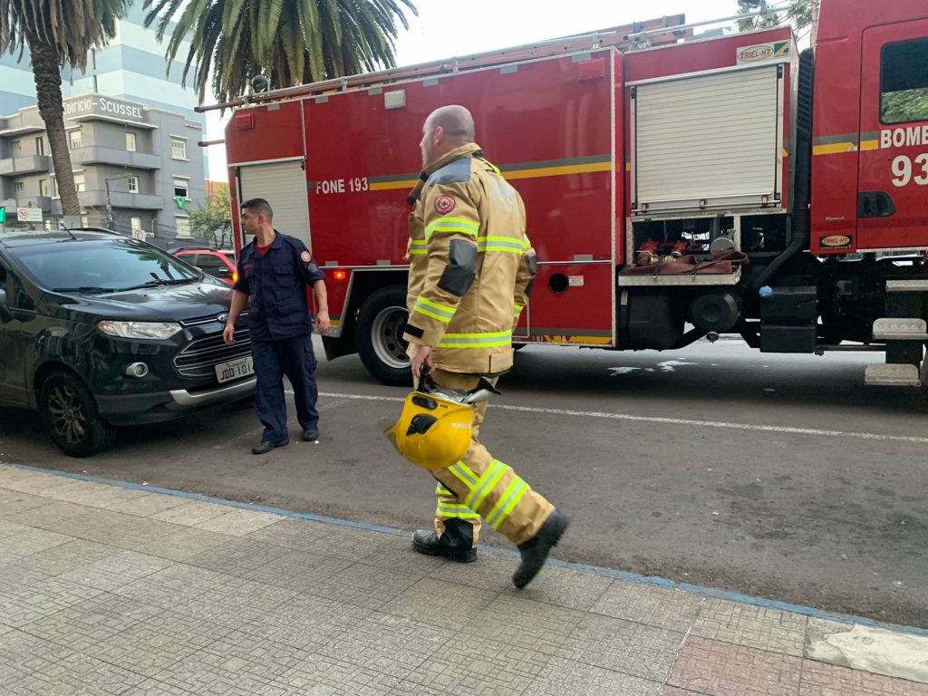 Princípio de incêndio é registrado na Catedral de Passo Fundo