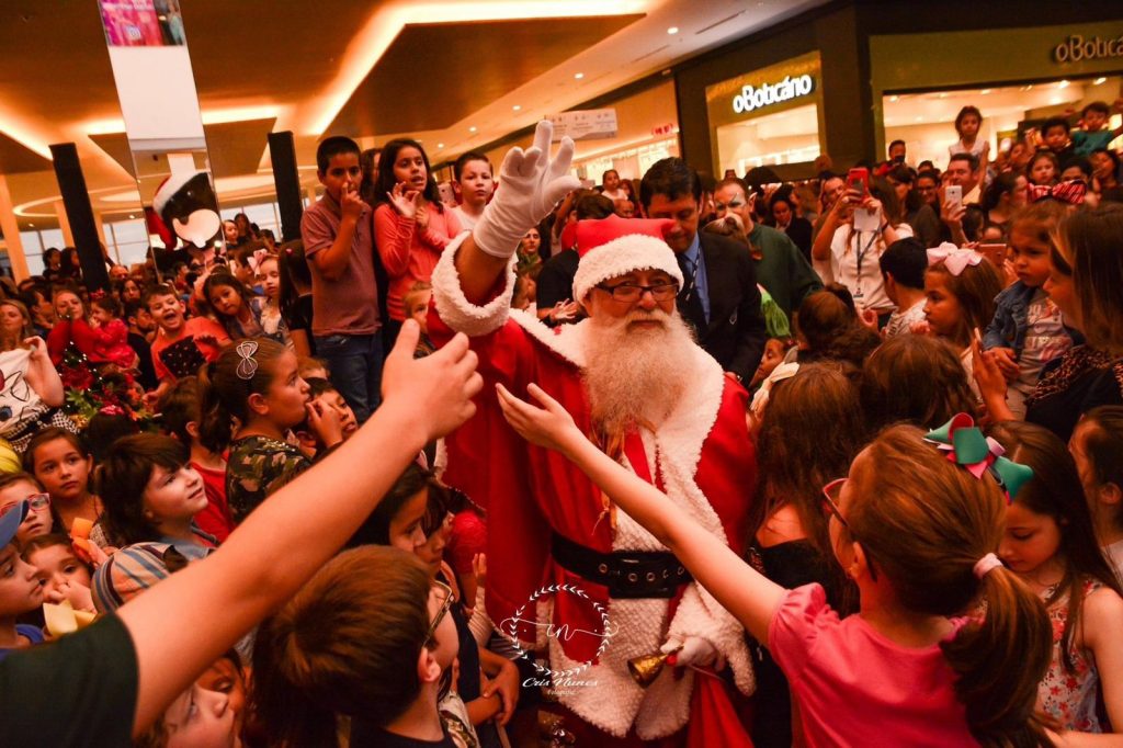 Papai Noel chega ao Passo Fundo Shopping na tarde desta terça-feira