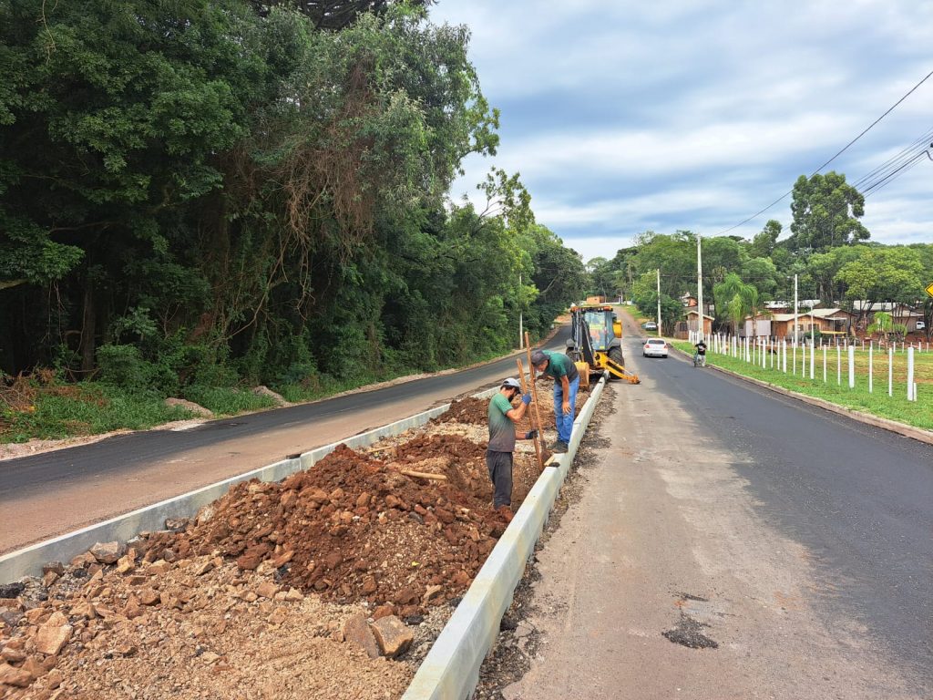 Obra de revitalização do Parque da Roselândia está em andamento e já alcança 25% de execução
