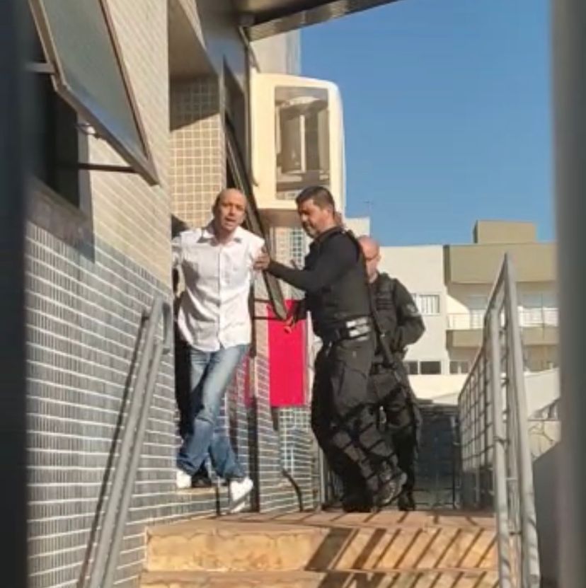Caso Bernardo Leandro Boldrini é levado a instituto psiquiátrico após surto por estresse