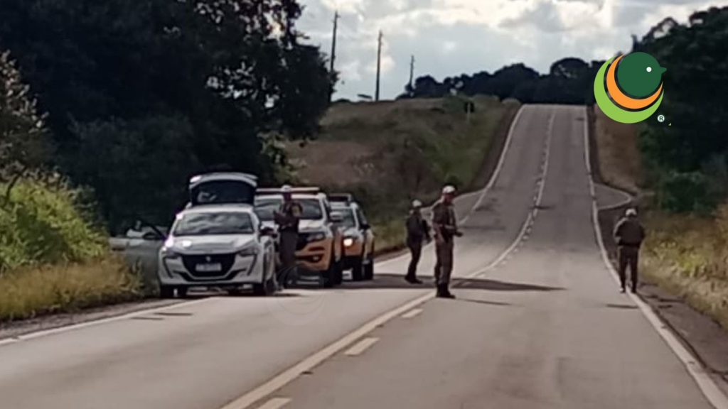 Ação conjunta entre Batalhão Rodoviário e policiamento urbano resulta em grande apreensão de droga em Passo Fundo